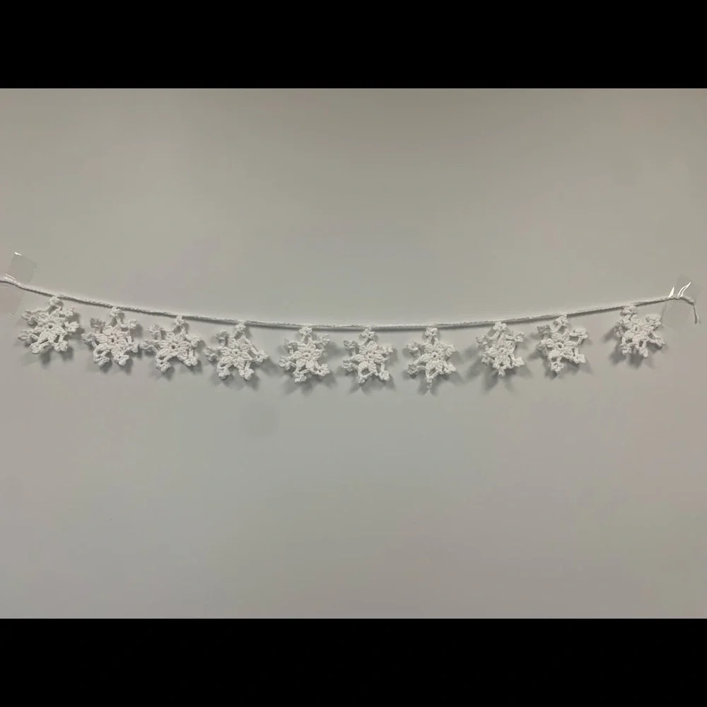 Snowflake Garland White New Handmade Crochet